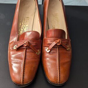 Vintage Salvatore Ferragamo Light Brown Leather Bow Loafers US8.5AAA